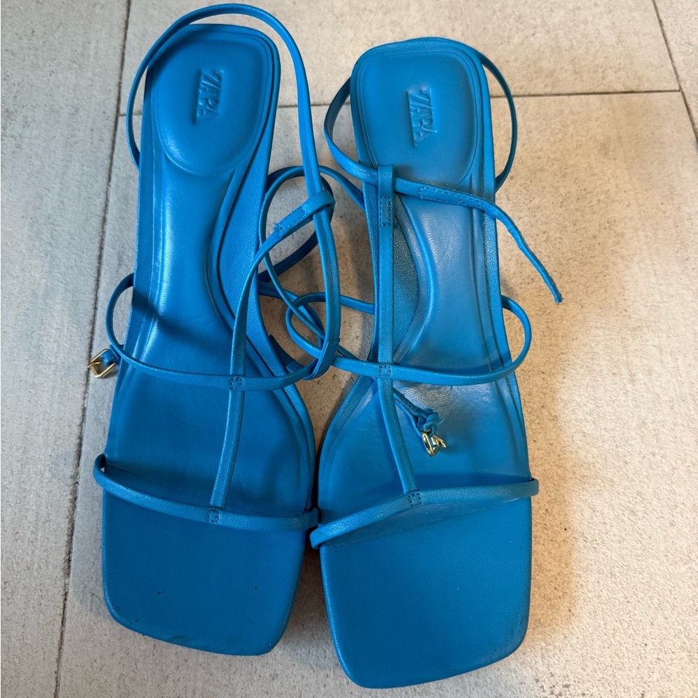 Zara Blue Sandals with Strappy Design and Block Heel